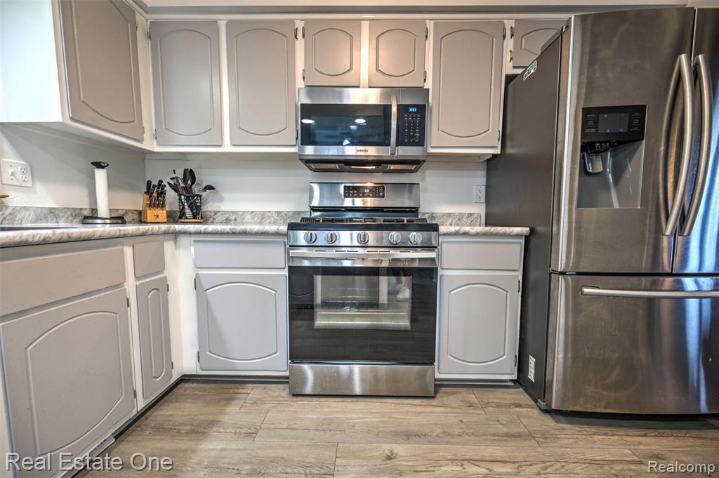 3956 South Sashabaw Road Clarkston, MI 48348 - Photo 32 of 50 Gallery Image 32