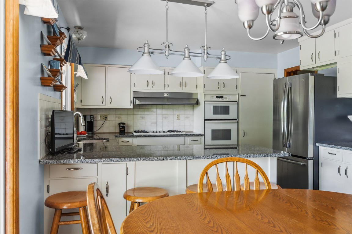 23 William Road Binghamton, NY 13901 - Photo 8 of 47 Gallery Image 8