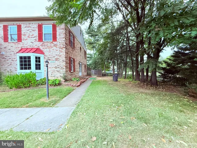 $415,000 | 3523 Legere Court, Woodbridge, VA 22193