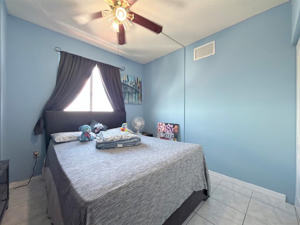 2217 Northwest 7th Street, Unit 901 Miami, FL 33125 - Photo 14 of 33