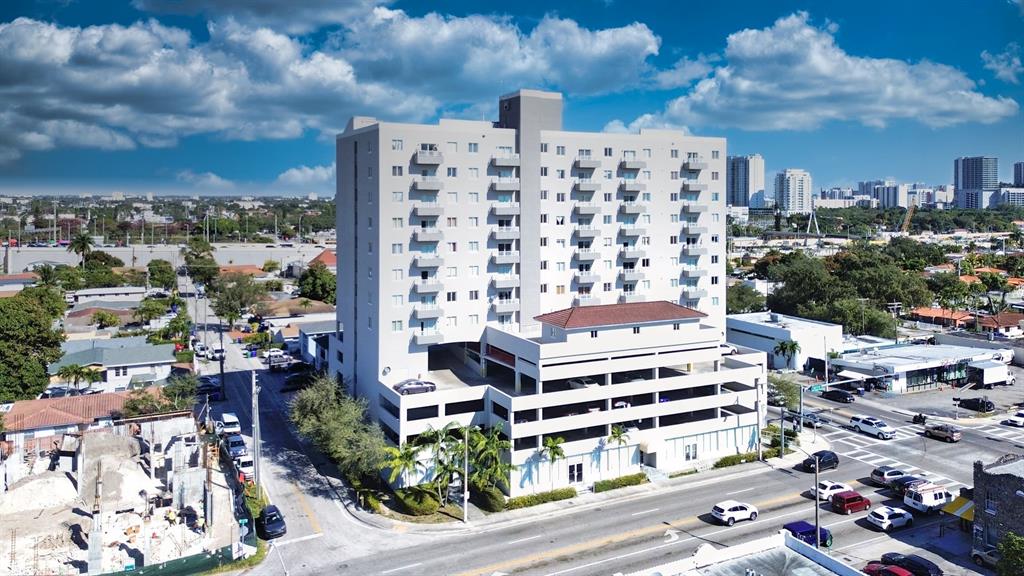 2217 Northwest 7th Street, Unit 901 Miami, FL 33125 - Photo 33 of 33