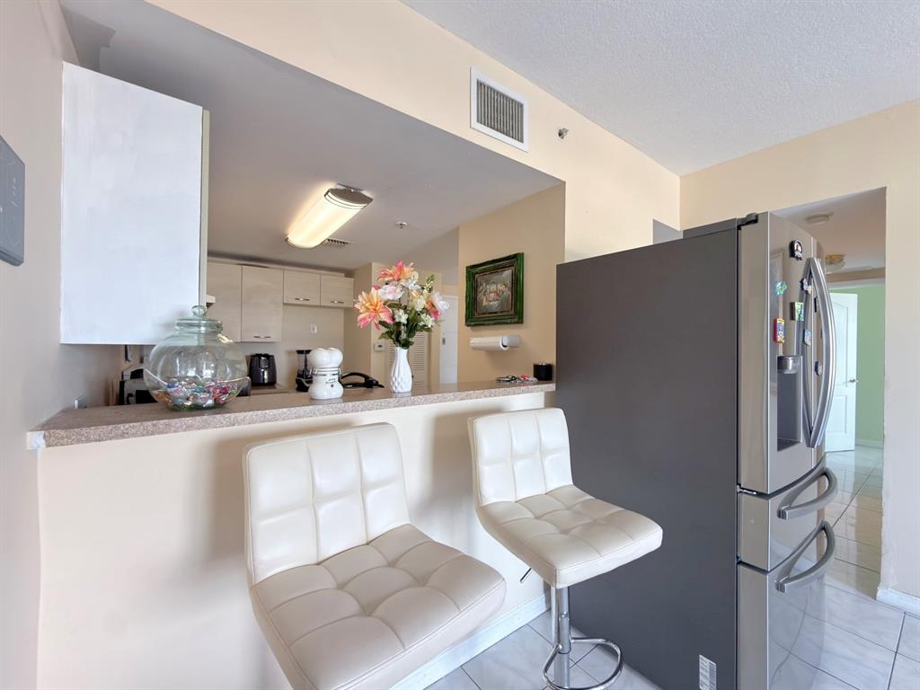 2217 Northwest 7th Street, Unit 901 Miami, FL 33125 - Photo 7 of 33