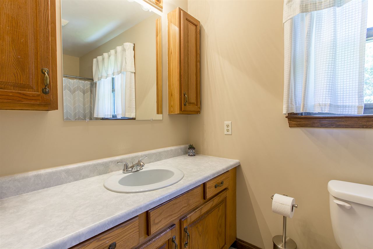 153 Exeter Road Newmarket, NH 03857 - Photo 14 of 29 Gallery Image 14