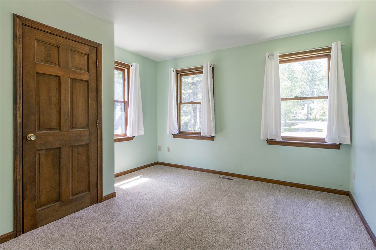 153 Exeter Road Newmarket, NH 03857 - Photo 17 of 29 Gallery Image 17