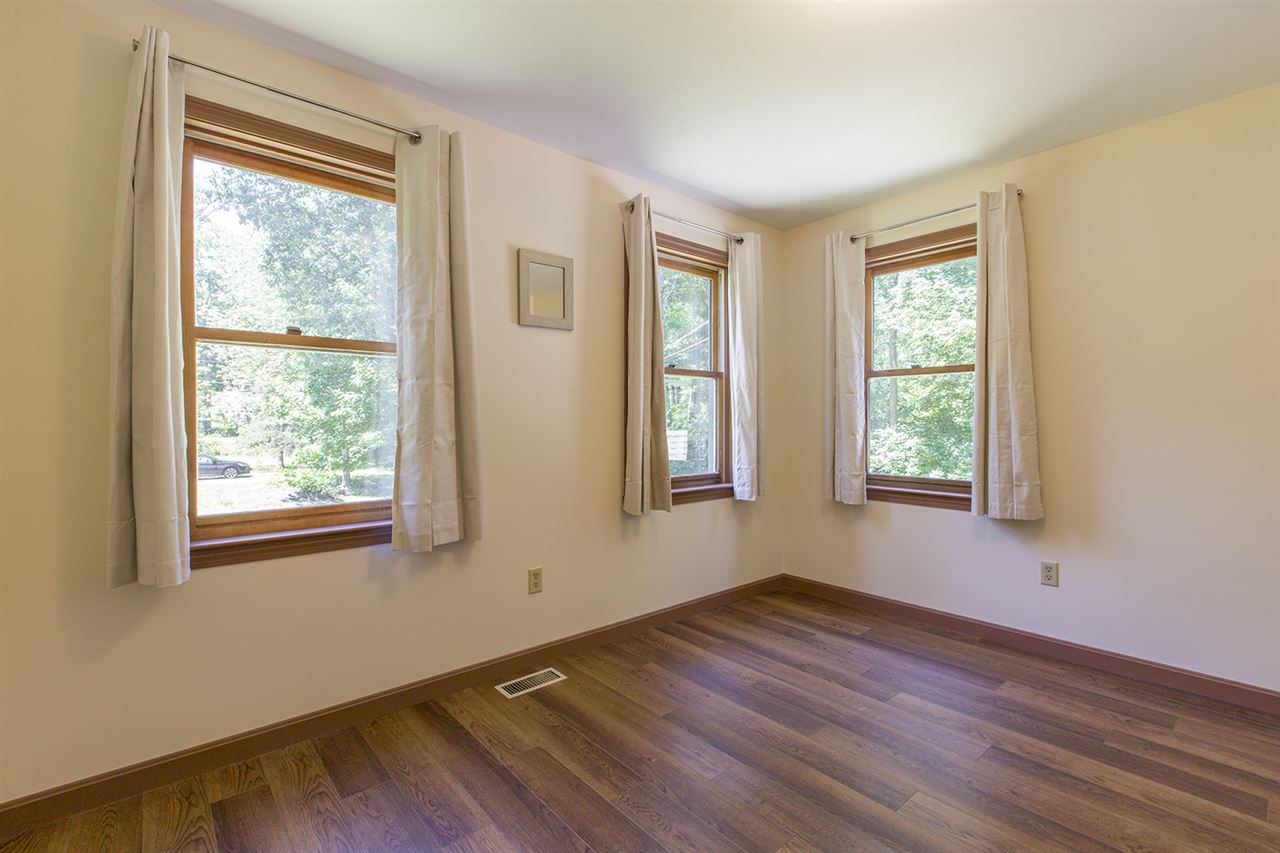 153 Exeter Road Newmarket, NH 03857 - Photo 21 of 29 Gallery Image 21