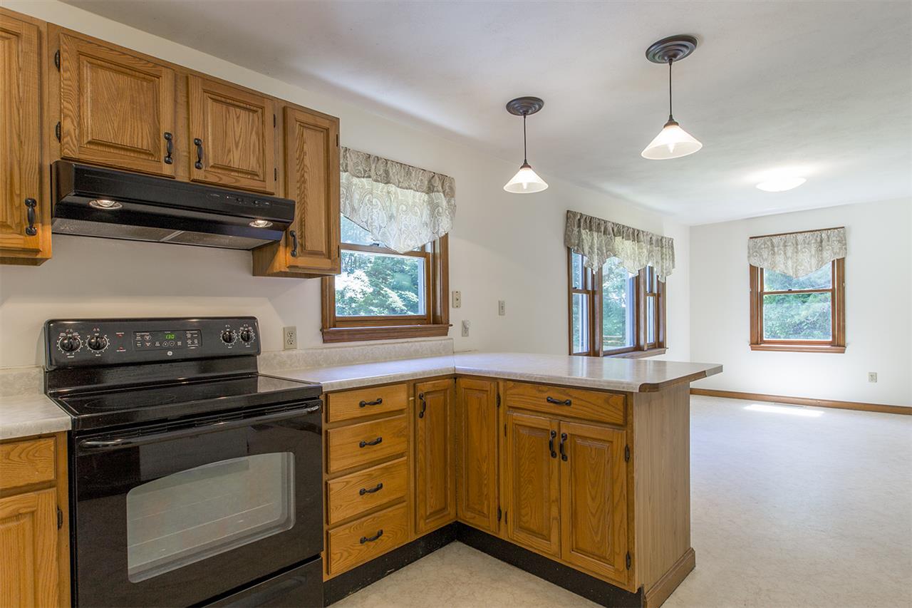 153 Exeter Road Newmarket, NH 03857 - Photo 6 of 29 Gallery Image 6