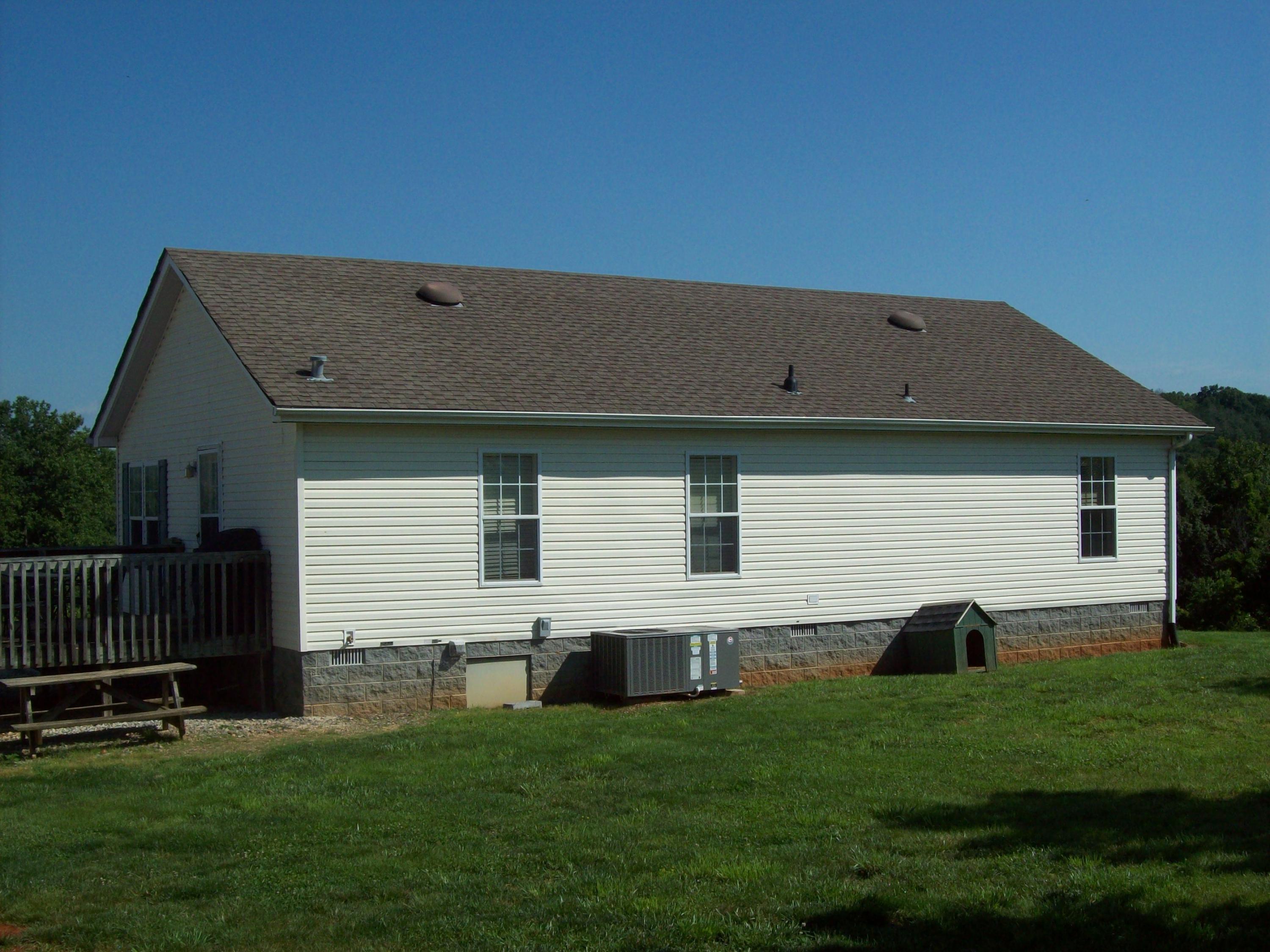 944 Mountain Valley Road Buchanan, VA 24066 - Photo 3 of 24 Rear