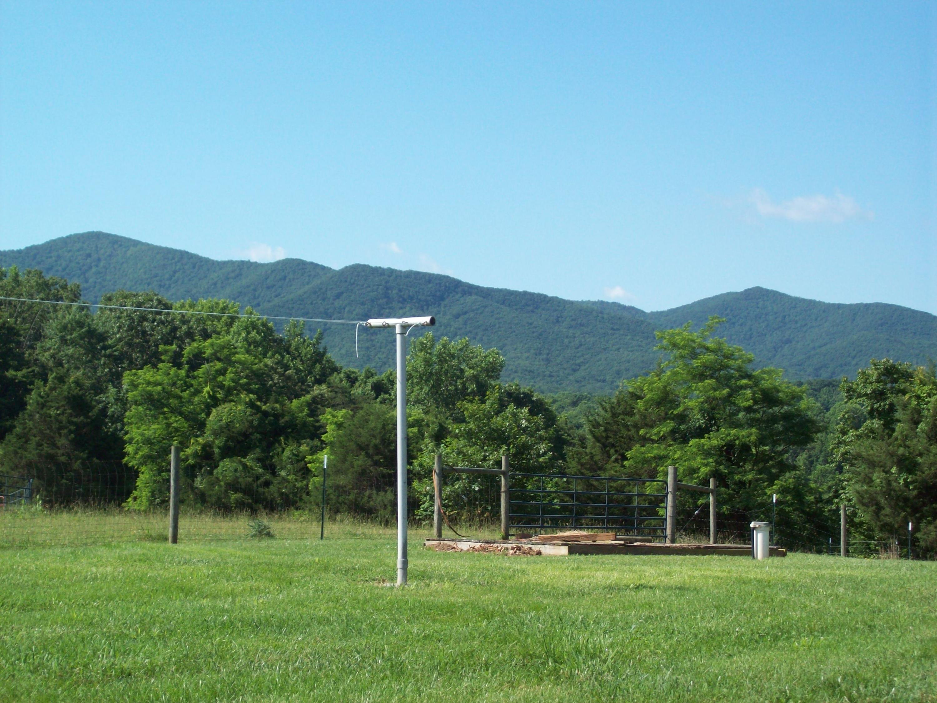 944 Mountain Valley Road Buchanan, VA 24066 - Photo 4 of 24 Rear Views