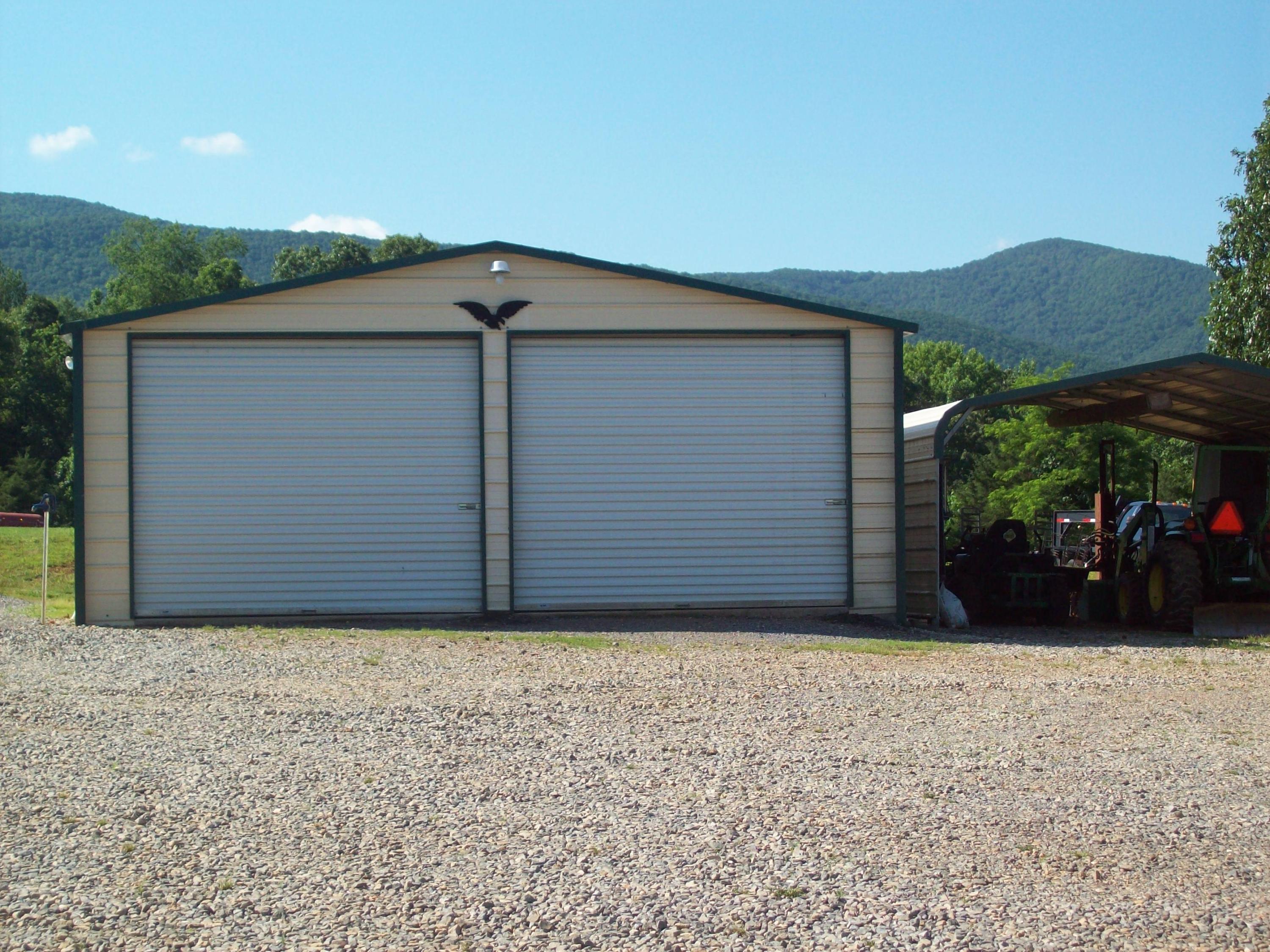 944 Mountain Valley Road Buchanan, VA 24066 - Photo 7 of 24 2 Car Det Garage & Workship