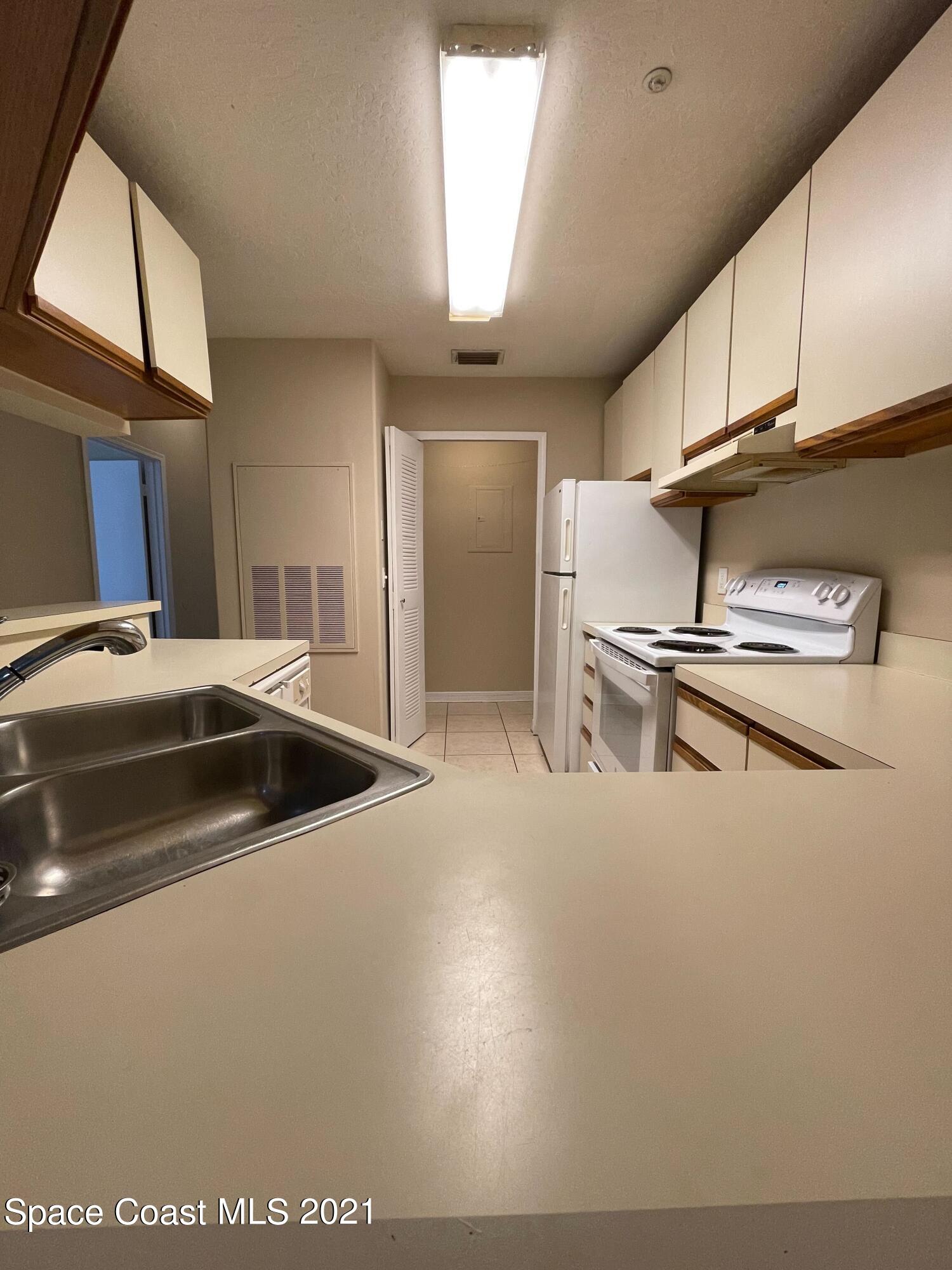 7667 North Wickham Road, Unit 315 Melbourne, FL 32940 - Photo 4 of 17 Image from iOS (5)