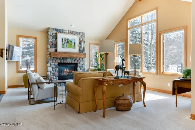 $1,950,000 | 2 Anvil Circle, Edwards, CO 81632