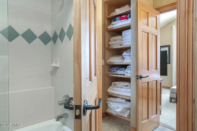 $1,950,000 | 2 Anvil Circle, Edwards, CO 81632