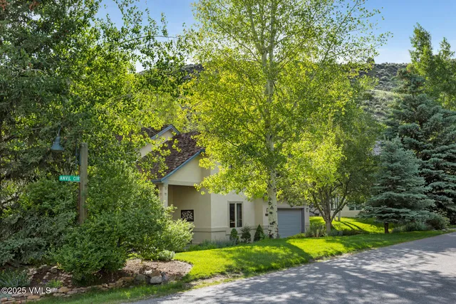 $1,950,000 | 2 Anvil Circle, Edwards, CO 81632