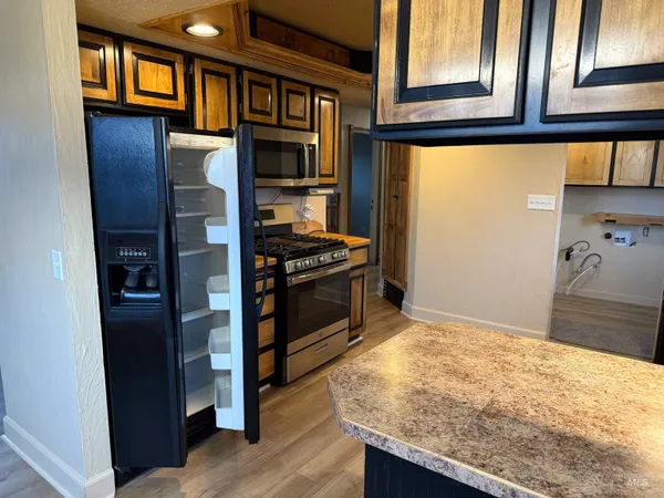 $389,900 | 2932 Arthur Street, American Falls, ID 83211