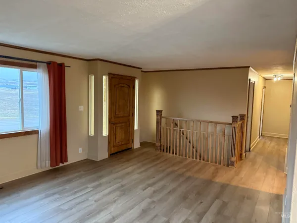 $389,900 | 2932 Arthur Street, American Falls, ID 83211