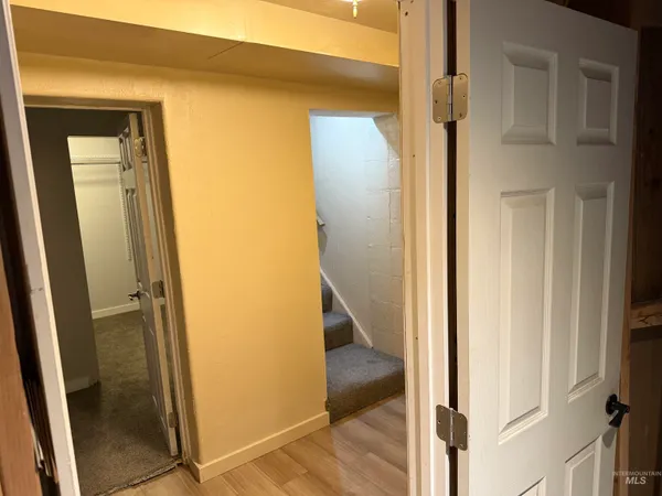 $389,900 | 2932 Arthur Street, American Falls, ID 83211