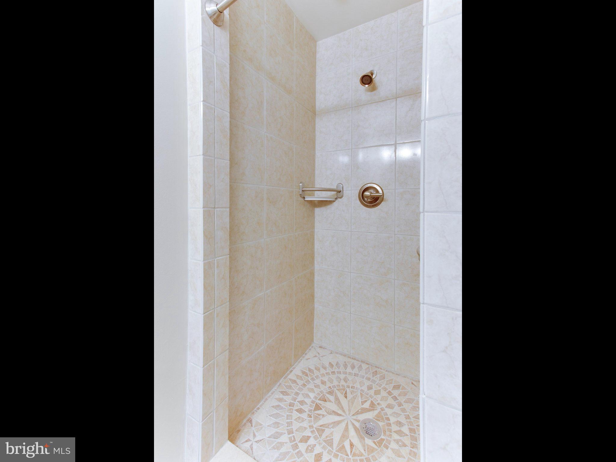 2802 Jennings Road Kensington, MD 20895 - Photo 15 of 26 Bath (Master)