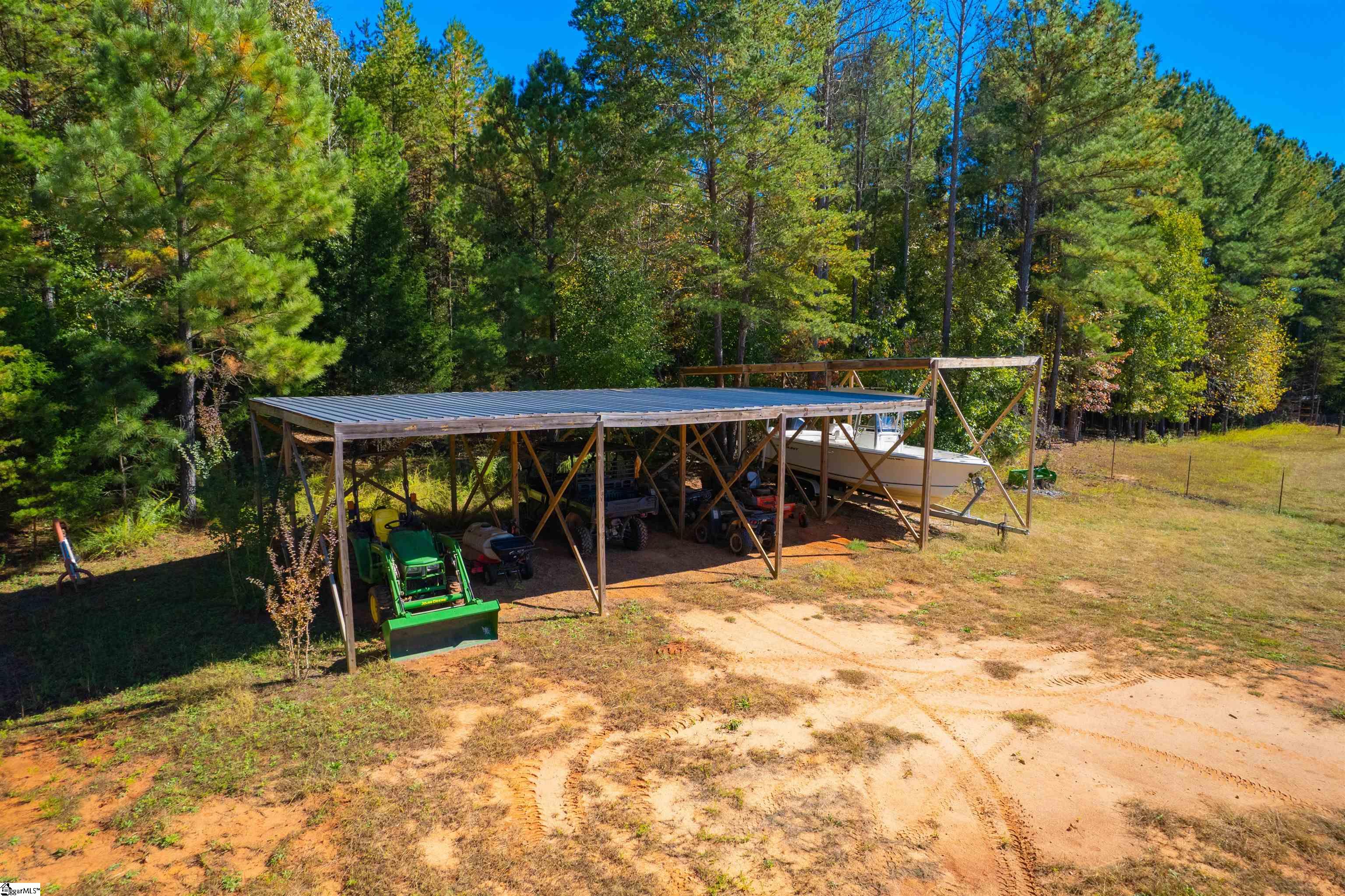 201 Craigo Road Gray Court, SC 29645 - Photo 6 of 36