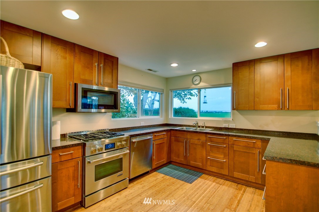 20833 Maupin Road Mount Vernon, WA 98273 - Photo 11 of 40
