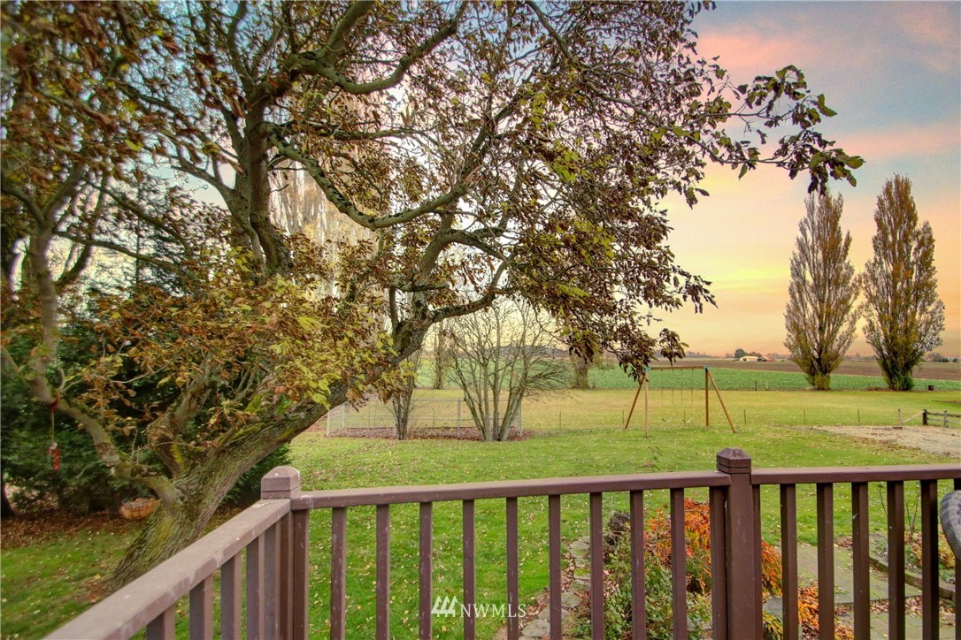 20833 Maupin Road Mount Vernon, WA 98273 - Photo 15 of 40