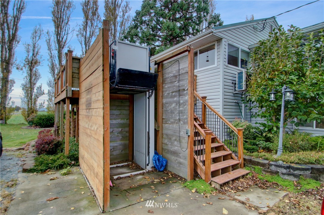 20833 Maupin Road Mount Vernon, WA 98273 - Photo 34 of 40