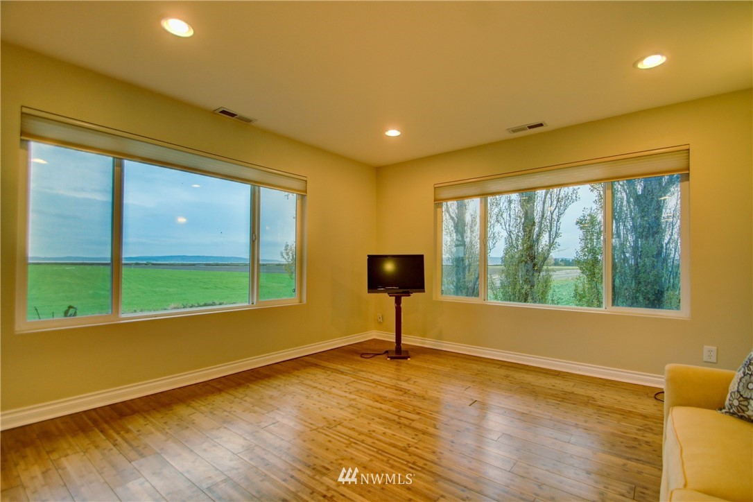 20833 Maupin Road Mount Vernon, WA 98273 - Photo 8 of 40