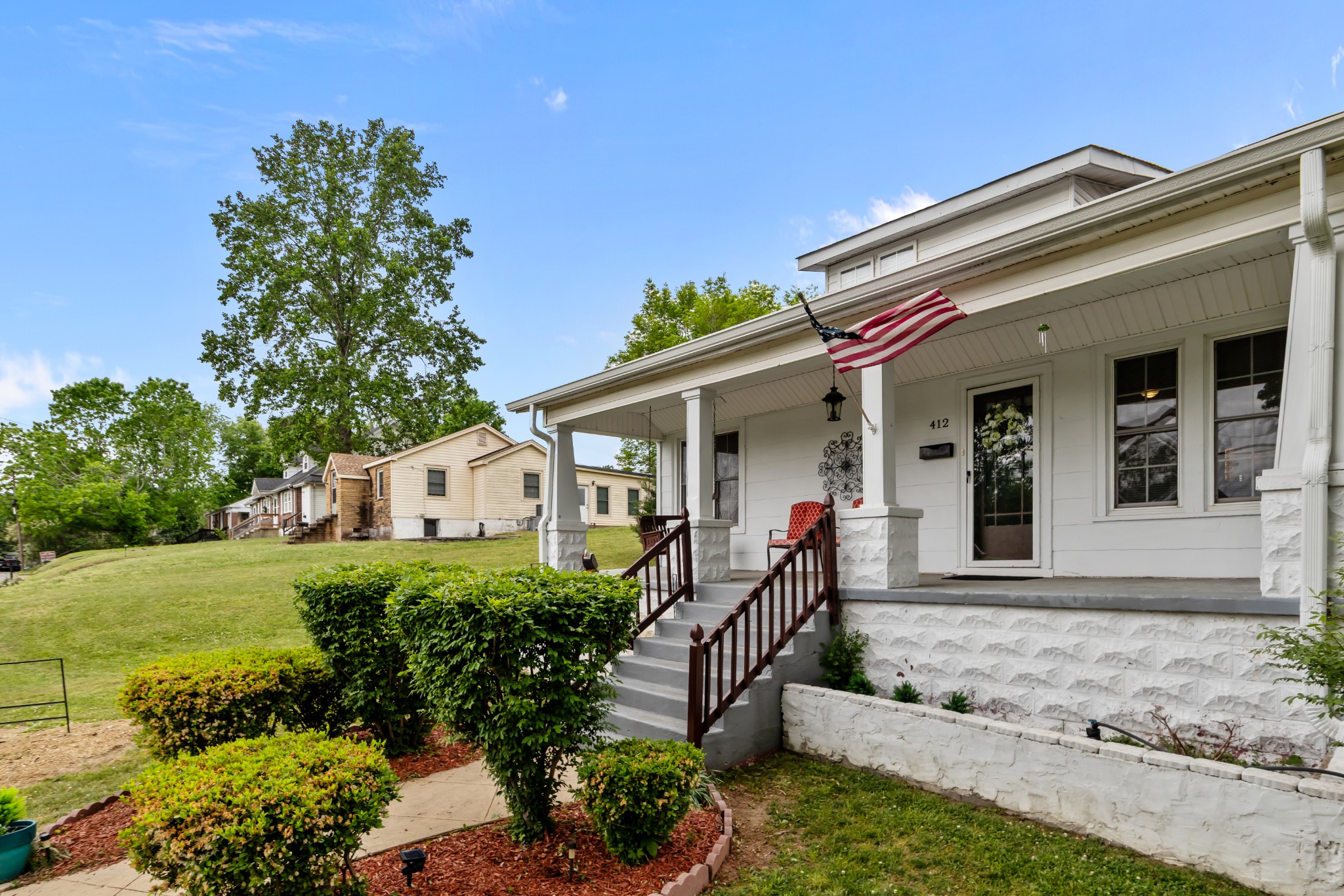 412 High Street Dickson, TN 37055 - Photo 6 of 42 front view of a house with a yard