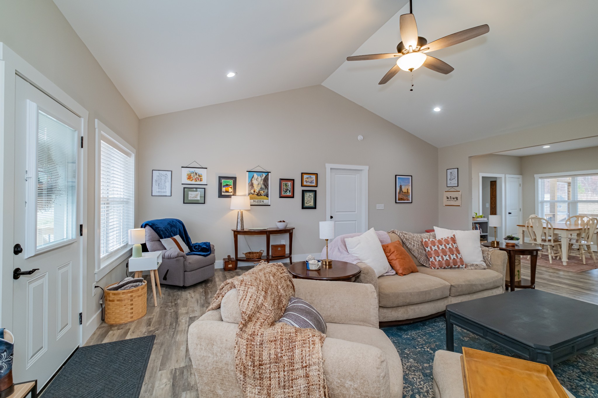 55 Rustling Pnes Road Dunlap, TN 37327 - Photo 11 of 33 a living room with furniture and a chandelier