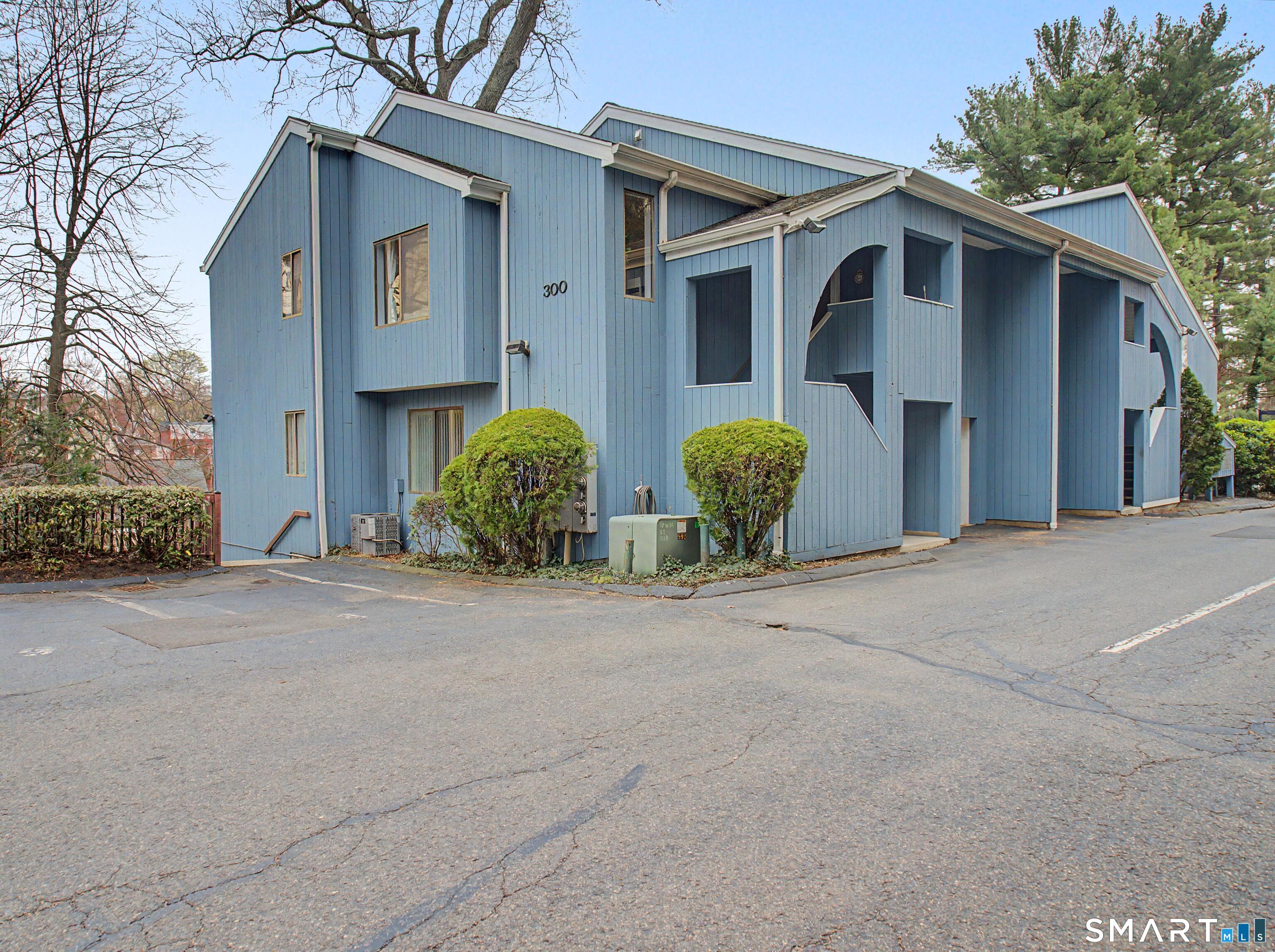 300 Flax Hill Road, Unit 3 Norwalk, CT 06854 - Photo 2 of 27