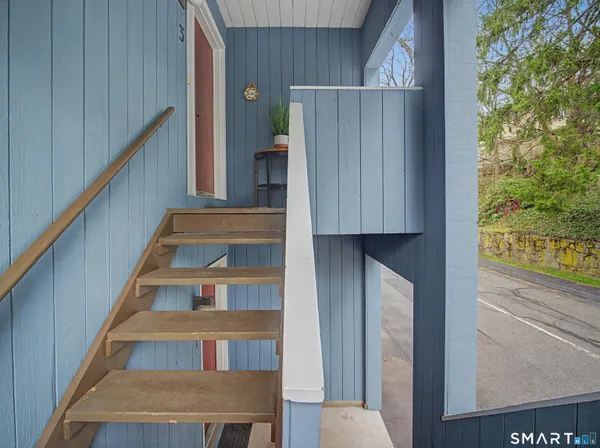 $395,000 | 300 Flax Hill Road, Unit 3, Norwalk, CT 06854