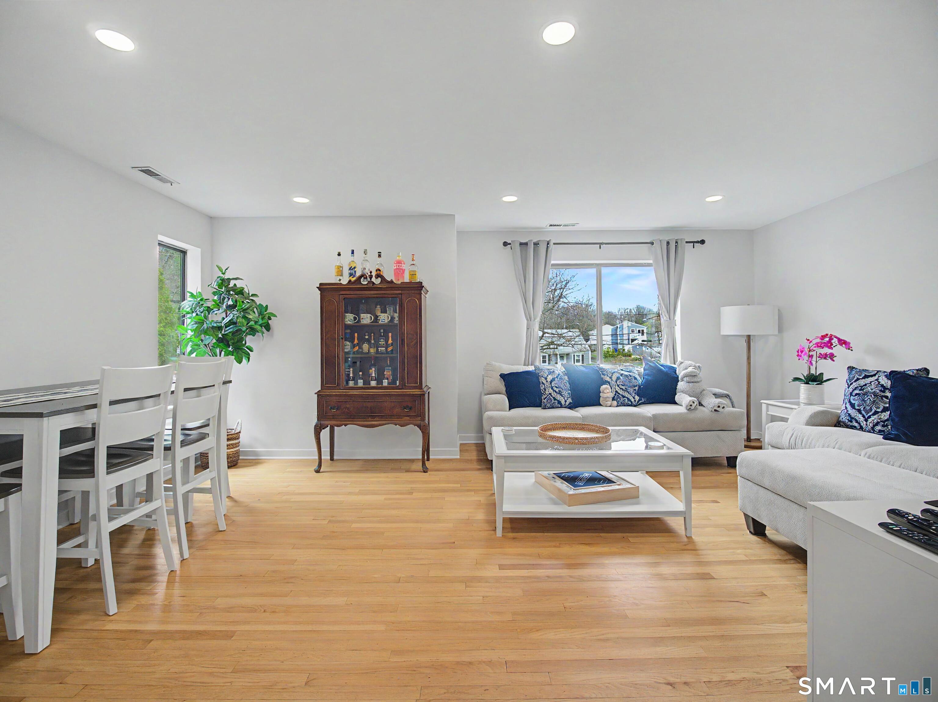 300 Flax Hill Road, Unit 3 Norwalk, CT 06854 - Photo 9 of 27