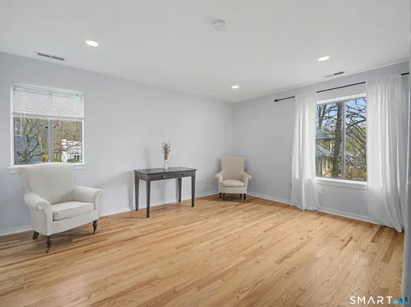 $395,000 | 300 Flax Hill Road, Unit 3, Norwalk, CT 06854