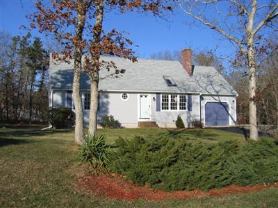26 Sarah Lawrence Road Sandwich, MA 02563 - Photo 1 of 13 Primary Photo