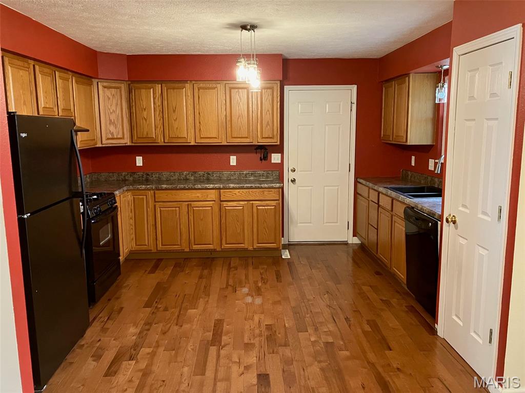 502 West 3rd Street Aviston, IL 62216 - Photo 2 of 19