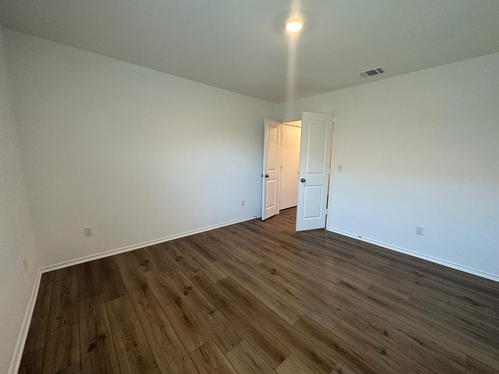 183 Otter Road Kyle, TX 78640 - Photo 11 of 40