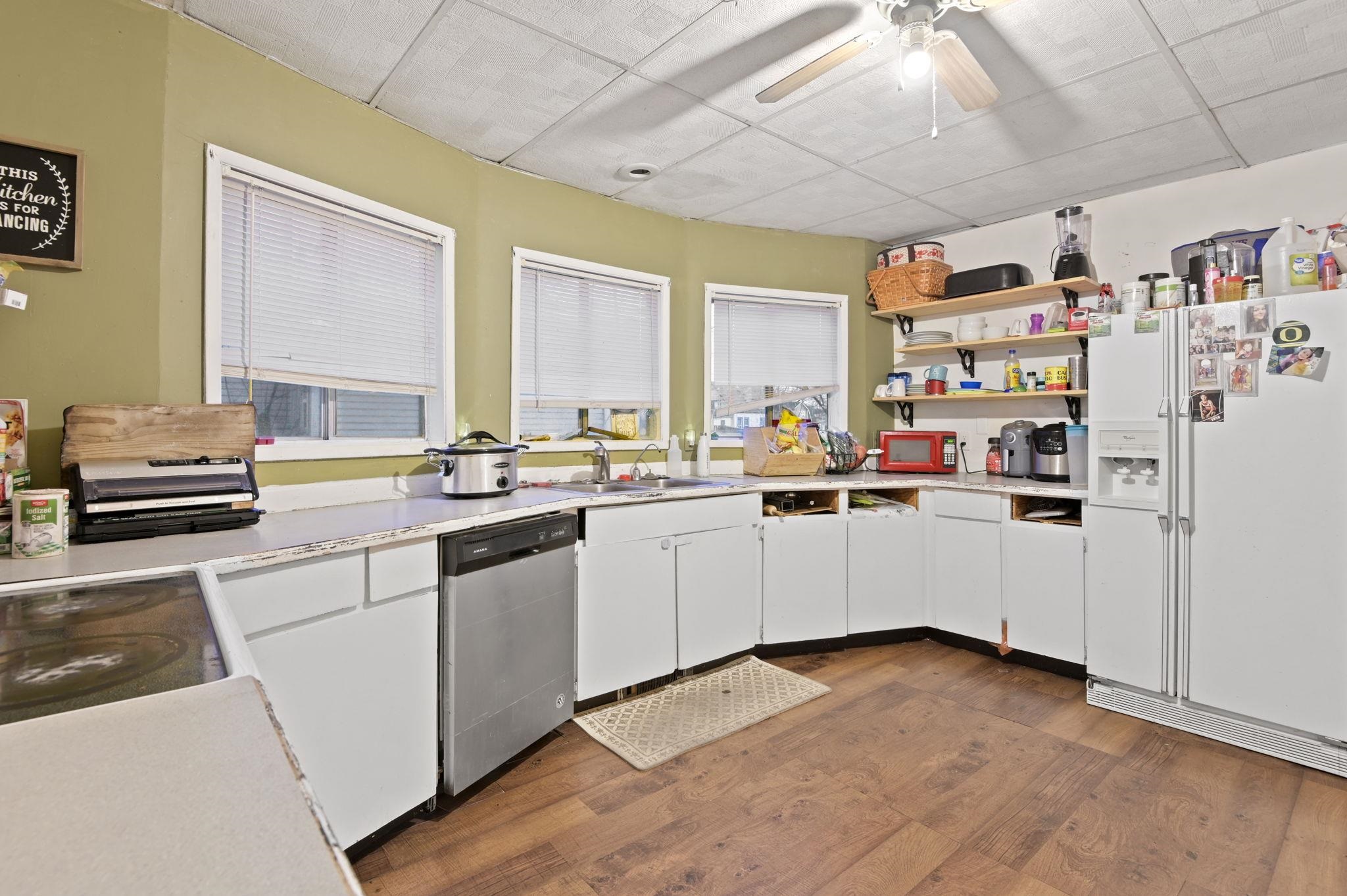 1213 West Maxwell Avenue Spokane, WA 99201 - Photo 7 of 25