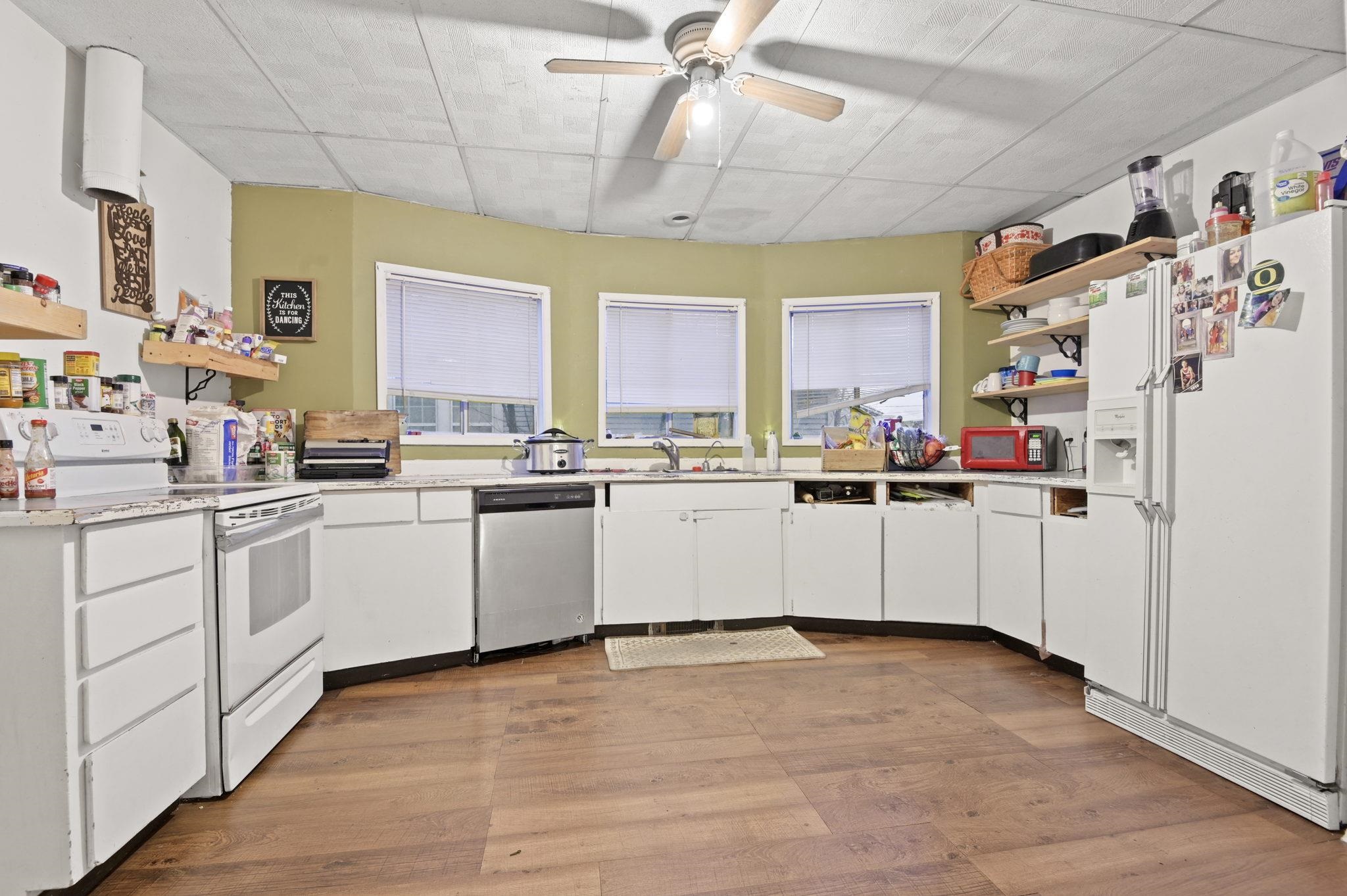 1213 West Maxwell Avenue Spokane, WA 99201 - Photo 8 of 25