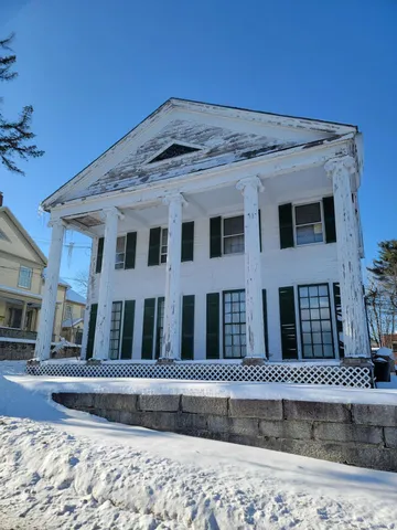 $169,900 | 9 Calais Avenue, Calais, ME 04619