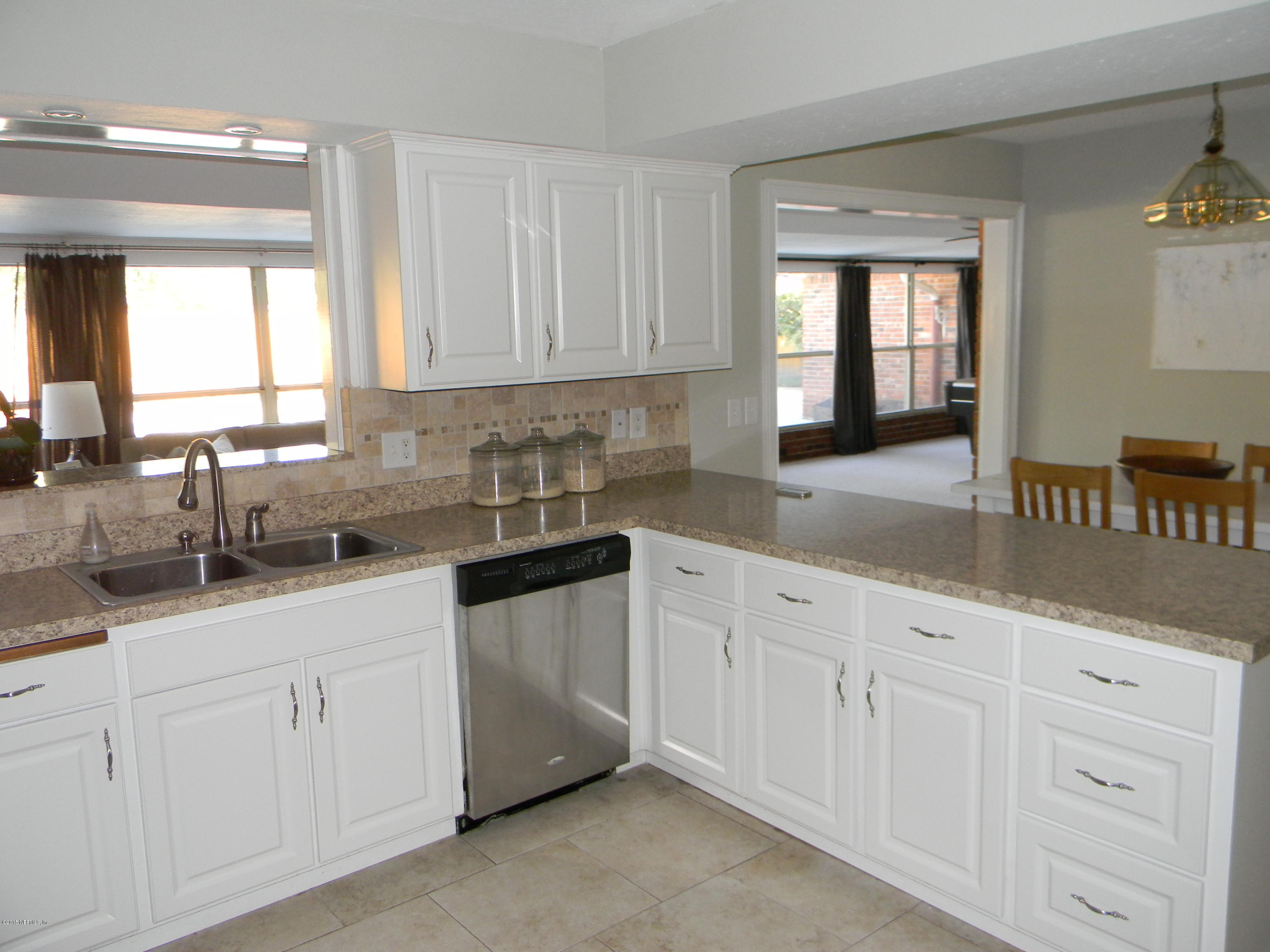 1057 Lido Road Jacksonville, FL 32216 - Photo 9 of 31 Kitchen