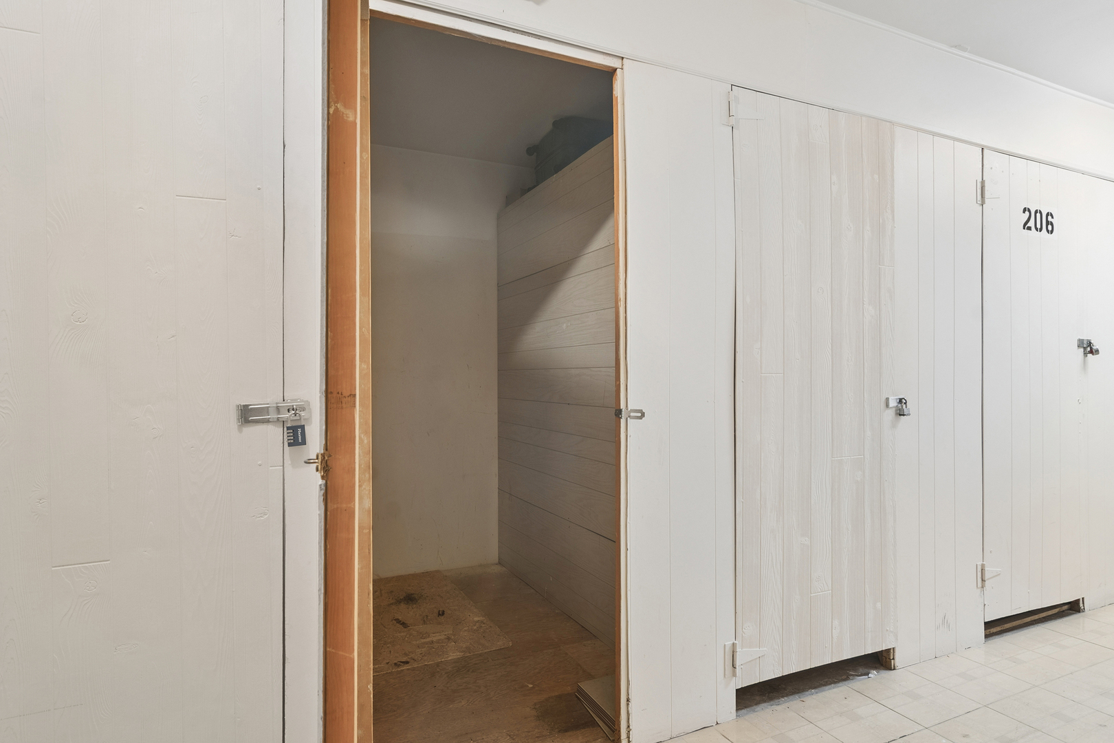 706 East Algonquin Road, Unit K204 Arlington Heights, IL 60005 - Photo 12 of 15 Gallery Image 12