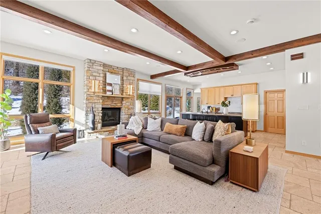 $1,850,000 | 580 Lakeshore Drive West, Lake Quivira, KS 66217