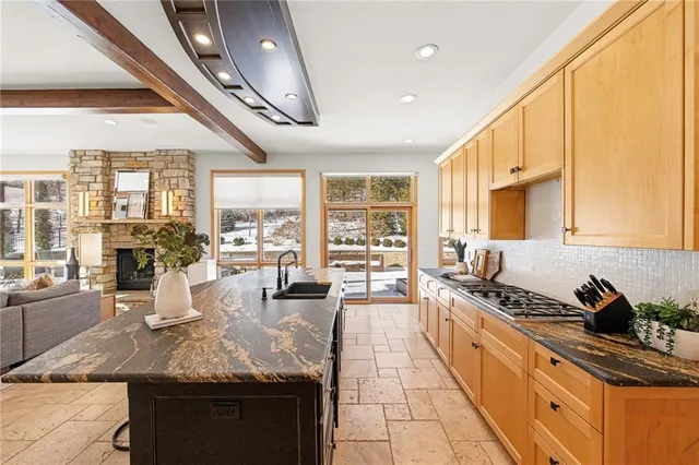 $1,850,000 | 580 Lakeshore Drive West, Lake Quivira, KS 66217