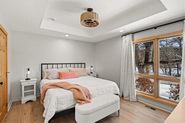 $1,850,000 | 580 Lakeshore Drive West, Lake Quivira, KS 66217