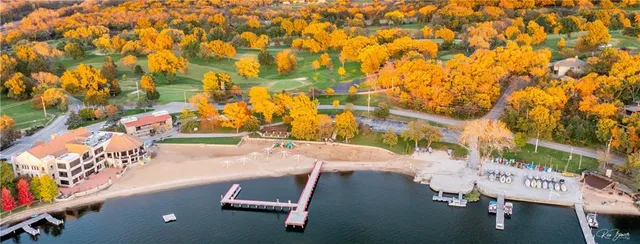 $1,850,000 | 580 Lakeshore Drive West, Lake Quivira, KS 66217