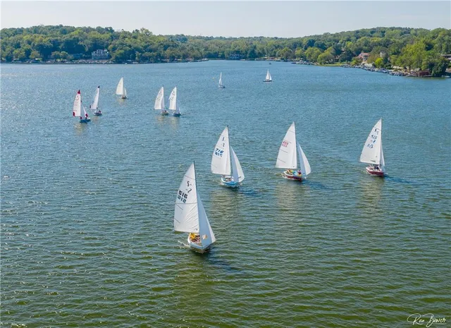 $1,850,000 | 580 Lakeshore Drive West, Lake Quivira, KS 66217