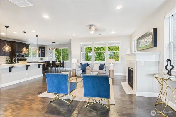 $1,199,900 | 19608 82nd Place Northeast, Kenmore, WA 98028