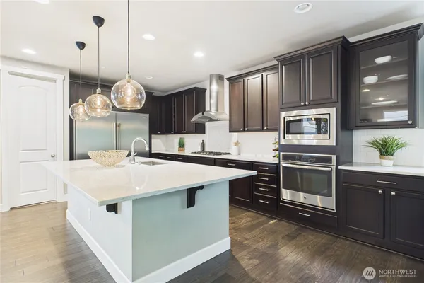 $1,199,900 | 19608 82nd Place Northeast, Kenmore, WA 98028