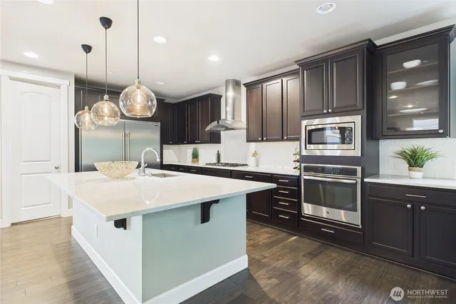 $1,249,900 | 19608 82nd Place Northeast, Kenmore, WA 98028