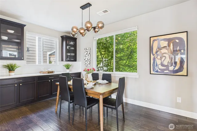 $1,249,900 | 19608 82nd Place Northeast, Kenmore, WA 98028