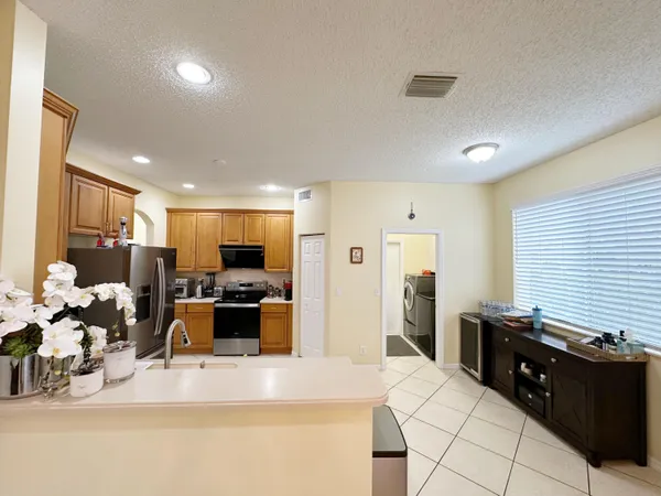 $3,950 | 5152 Woodfield Way, Coconut Creek, FL 33073